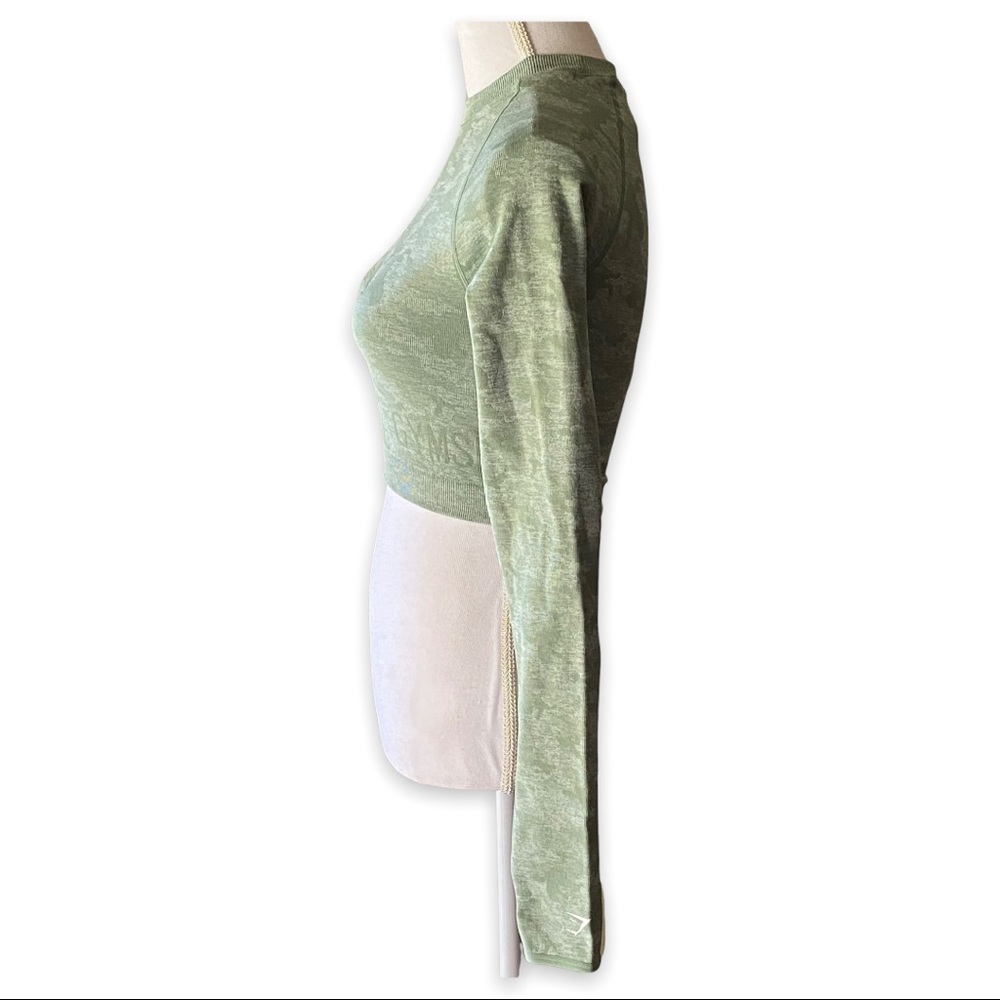 GYMSHARK Crop Top Sage Green - Picture 3 of 6
